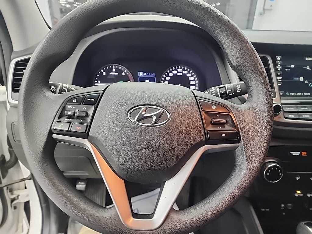 HYUNDAI Tucson - Vista 9