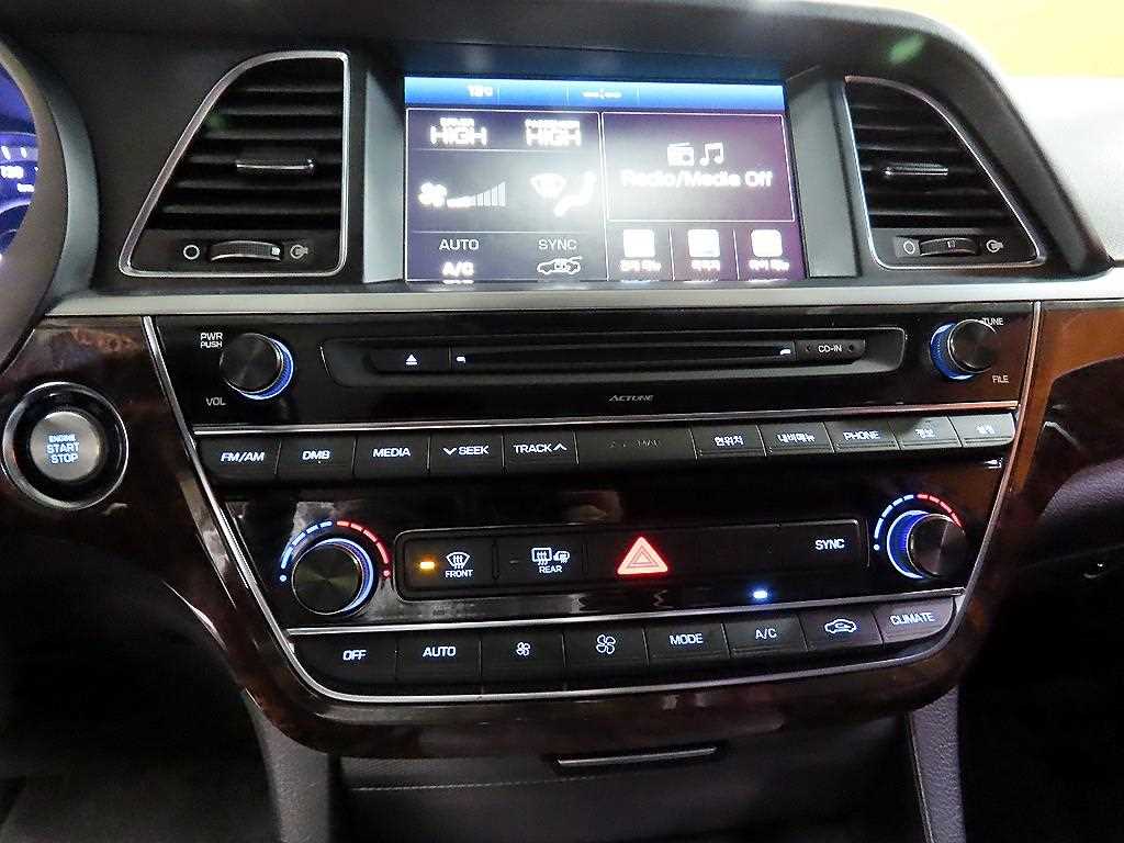 HYUNDAI Aslan - Vista 9