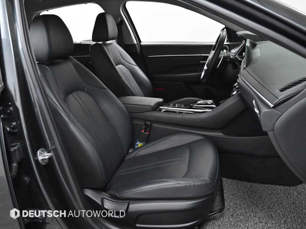 HYUNDAI Sonata - Vista 10