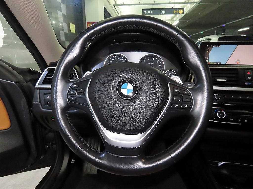 BMW 4 Series - Vista 8