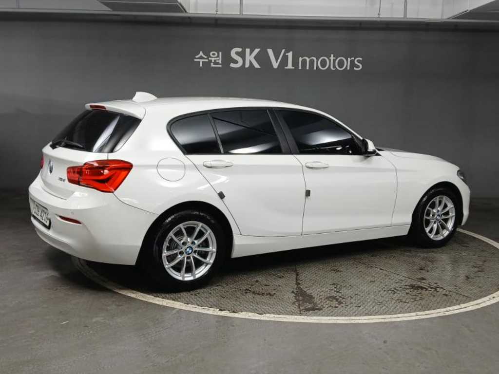 BMW 1 series - Vista 4