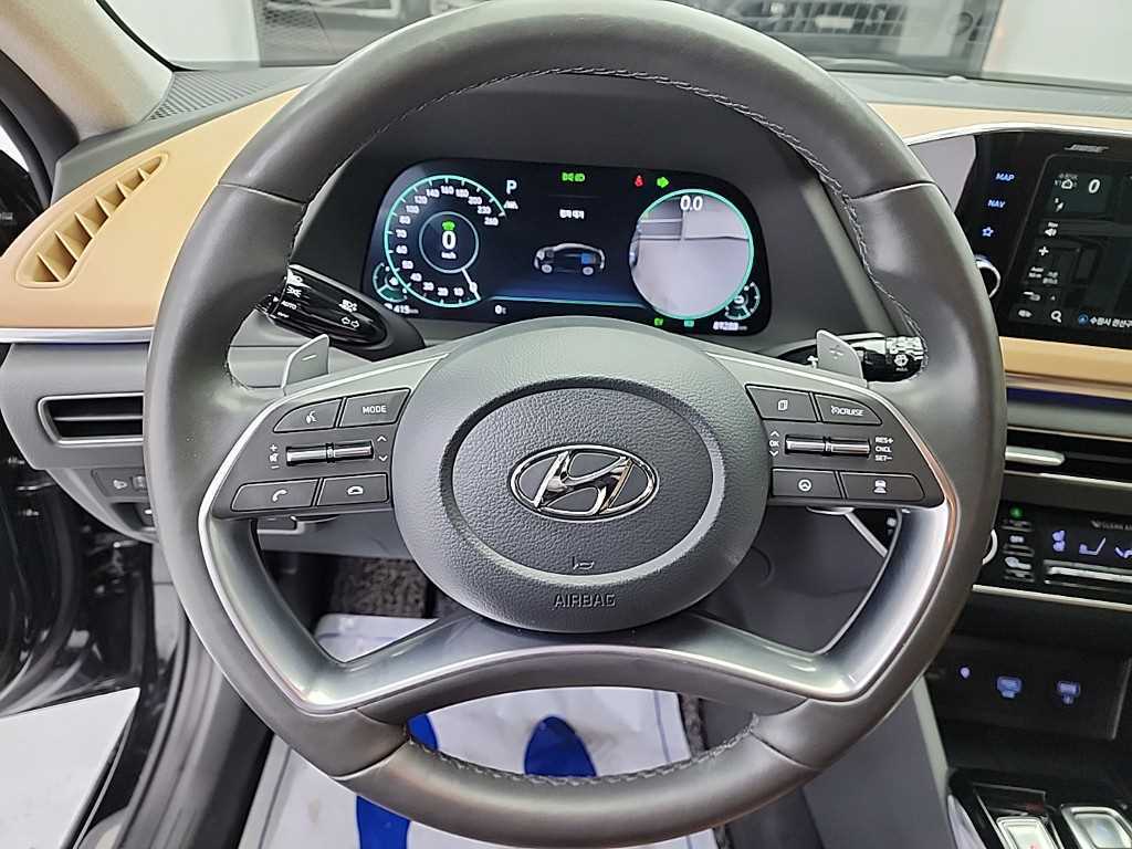 HYUNDAI Sonata - Vista 9