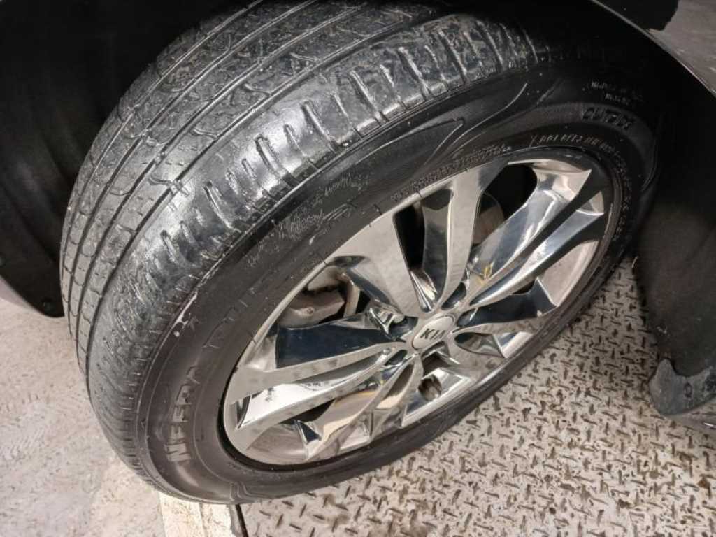 KIA Carnival 2018 Negro - Importación desde Corea - HF Imports Iquique - Foto 19