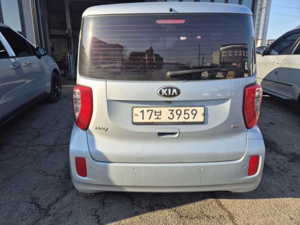 KIA Ray - Vista 5