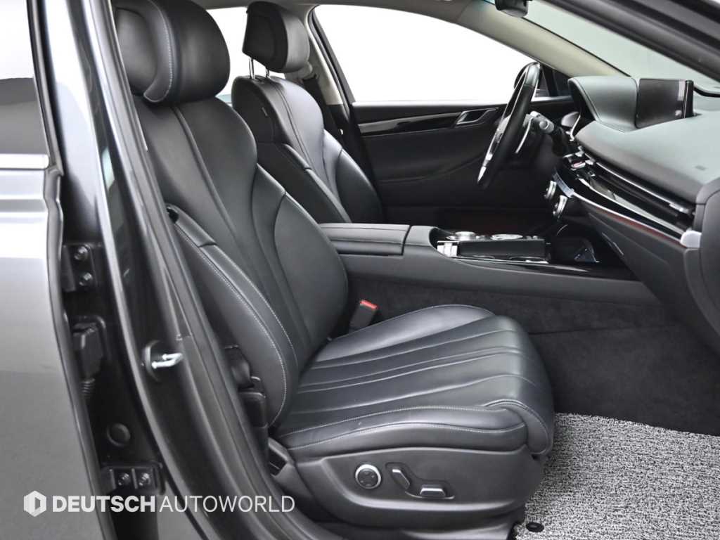 Genesis G80 - Vista 10