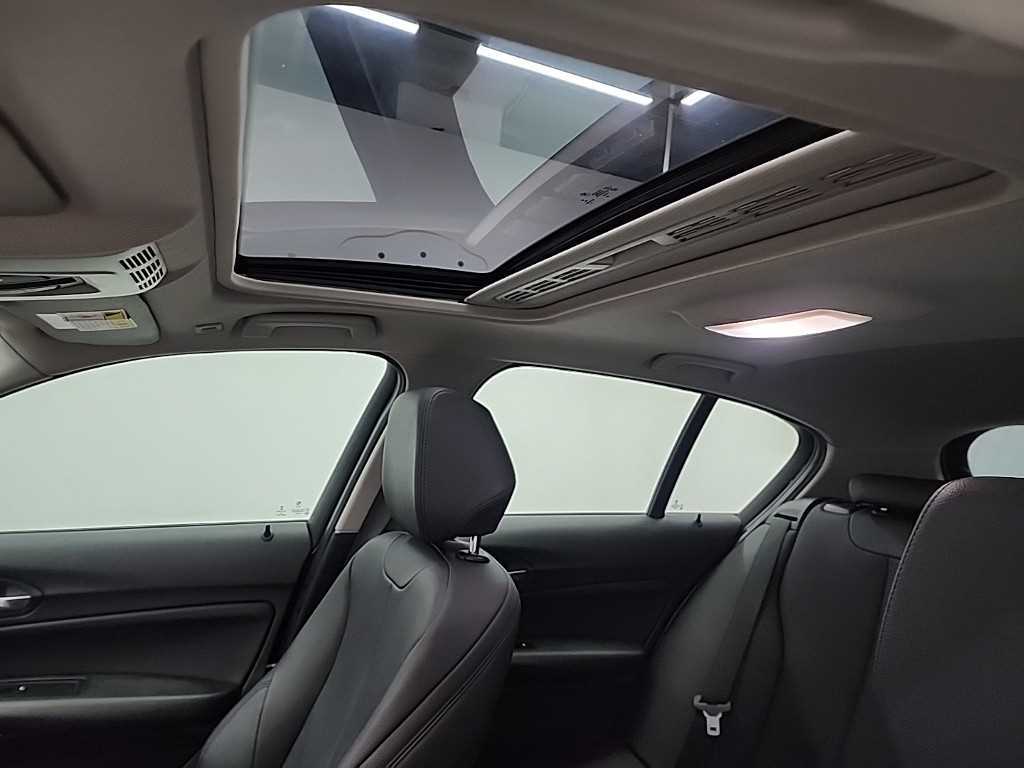 BMW 1 series 2015 Azul - Importación desde Corea - HF Imports Iquique - Foto 13