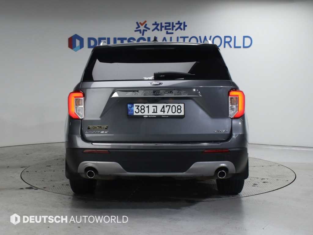 Ford Explorer - Vista 4