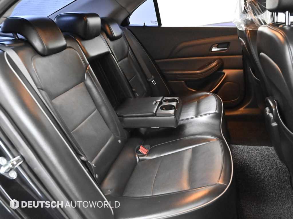 Chevrolet Malibu - Vista 12