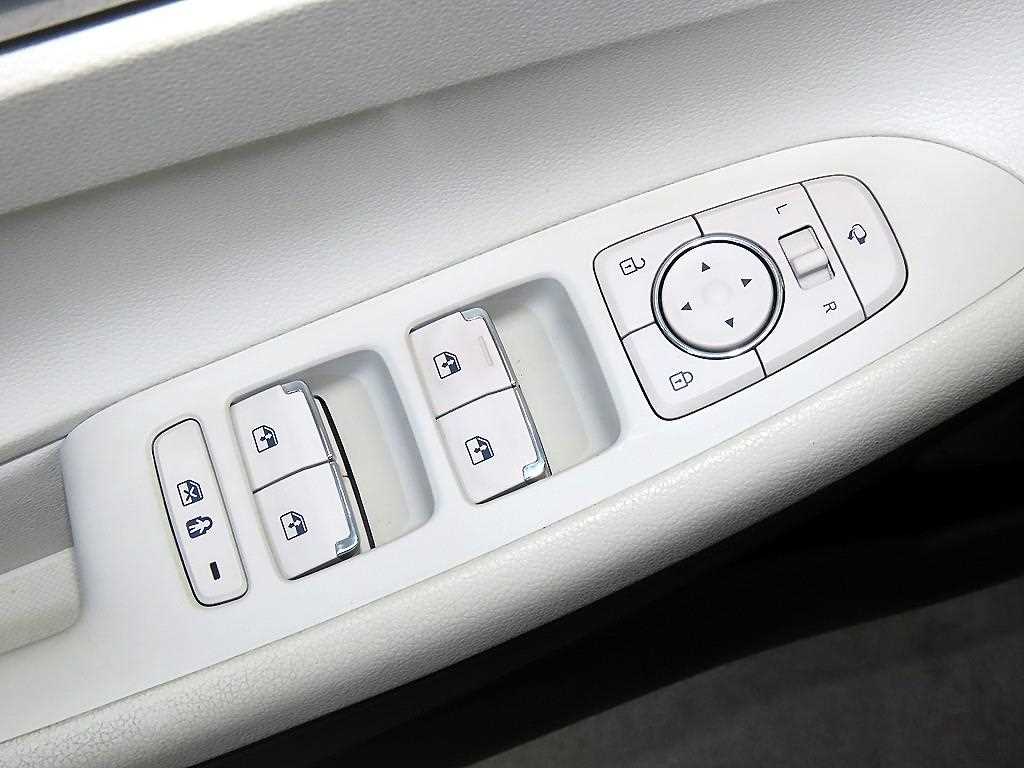 HYUNDAI Grandeur 2022 Negro - Importación desde Corea - HF Imports Iquique - Foto 13