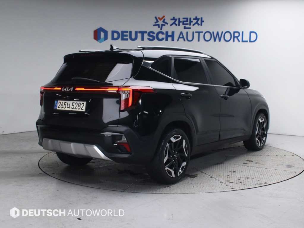 KIA Seltos - Vista 3