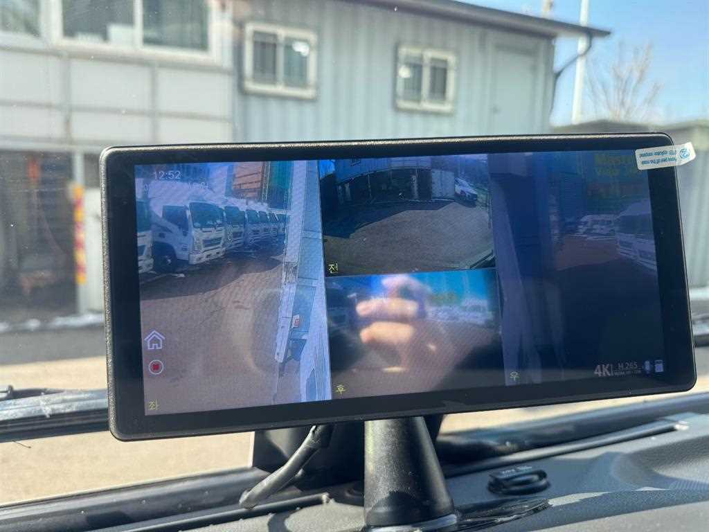 medium and large cargo truck - Vista 12