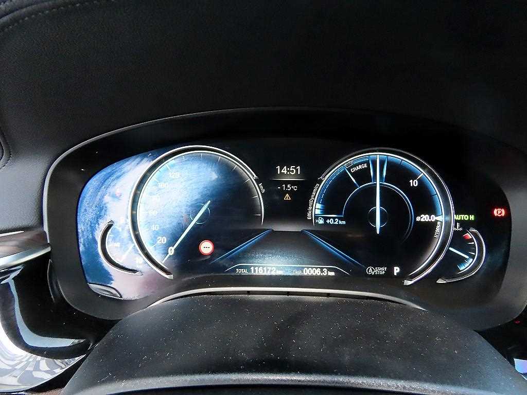 BMW 5 Series - Vista 9