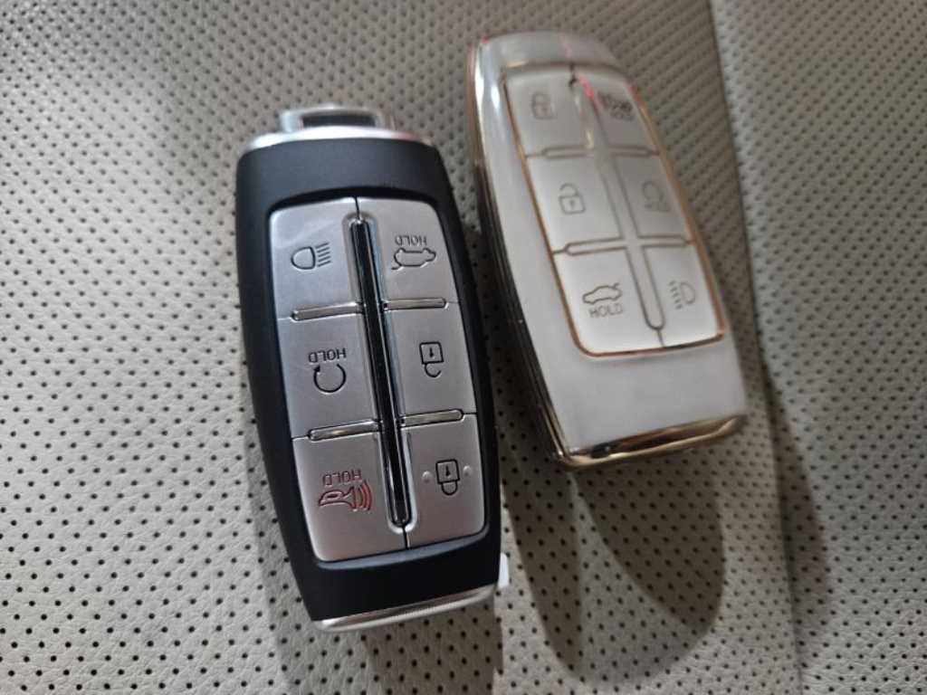 Genesis GV70 - Vista 6