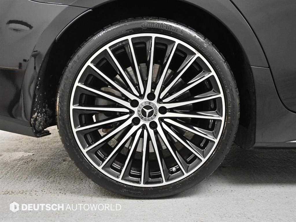 Mercedes Benz CLS Class - Vista 6