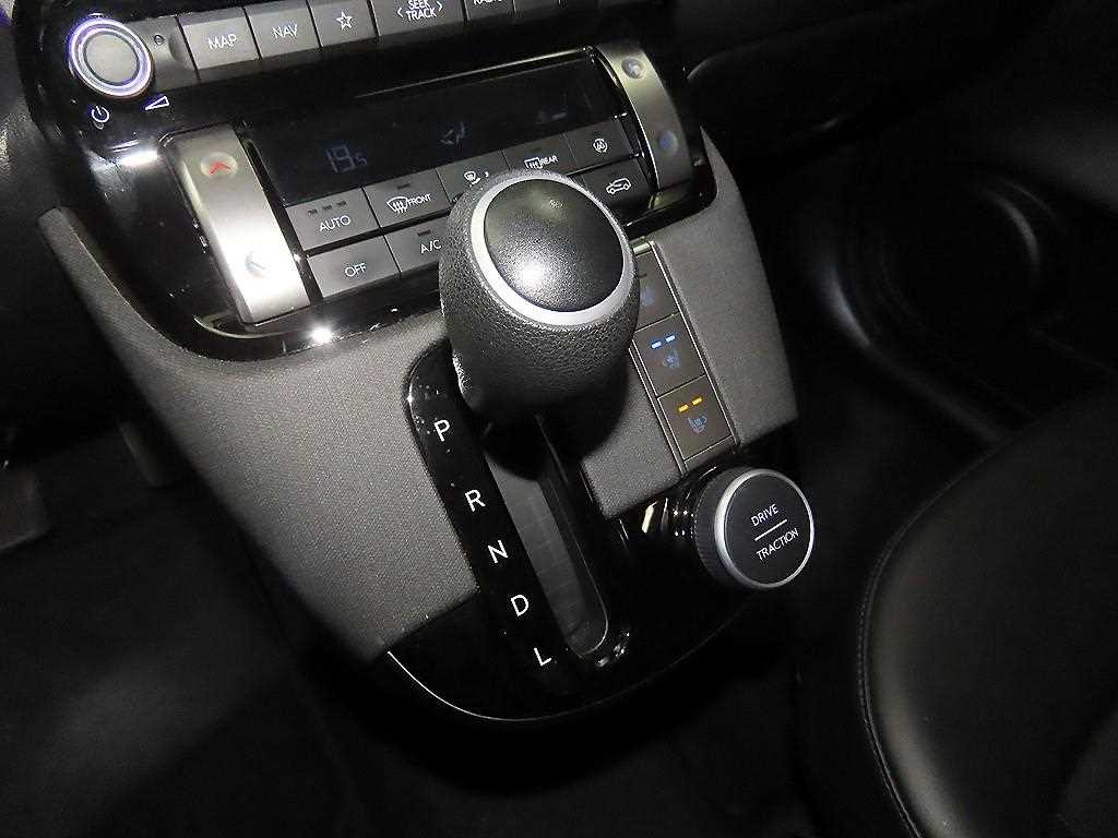 HYUNDAI Casper - Vista 12