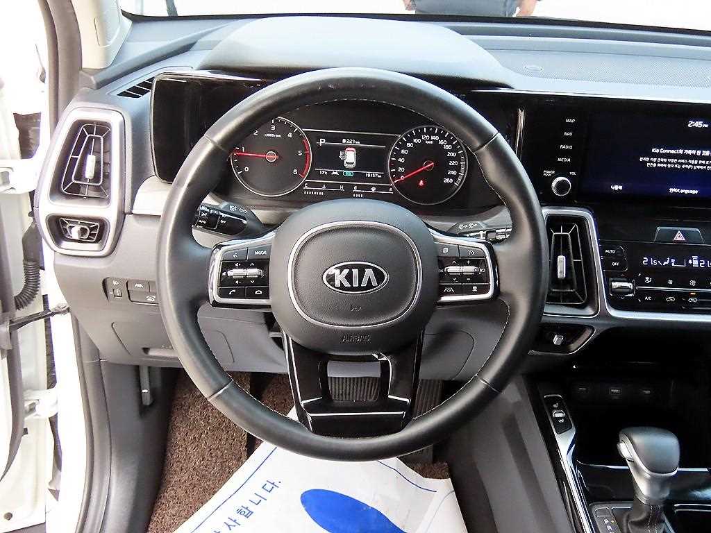KIA Sorento - Vista 8