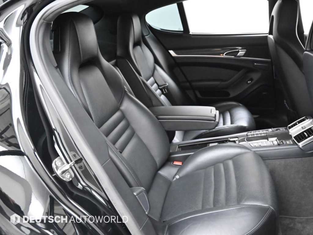 Porsche Panamera - Vista 12