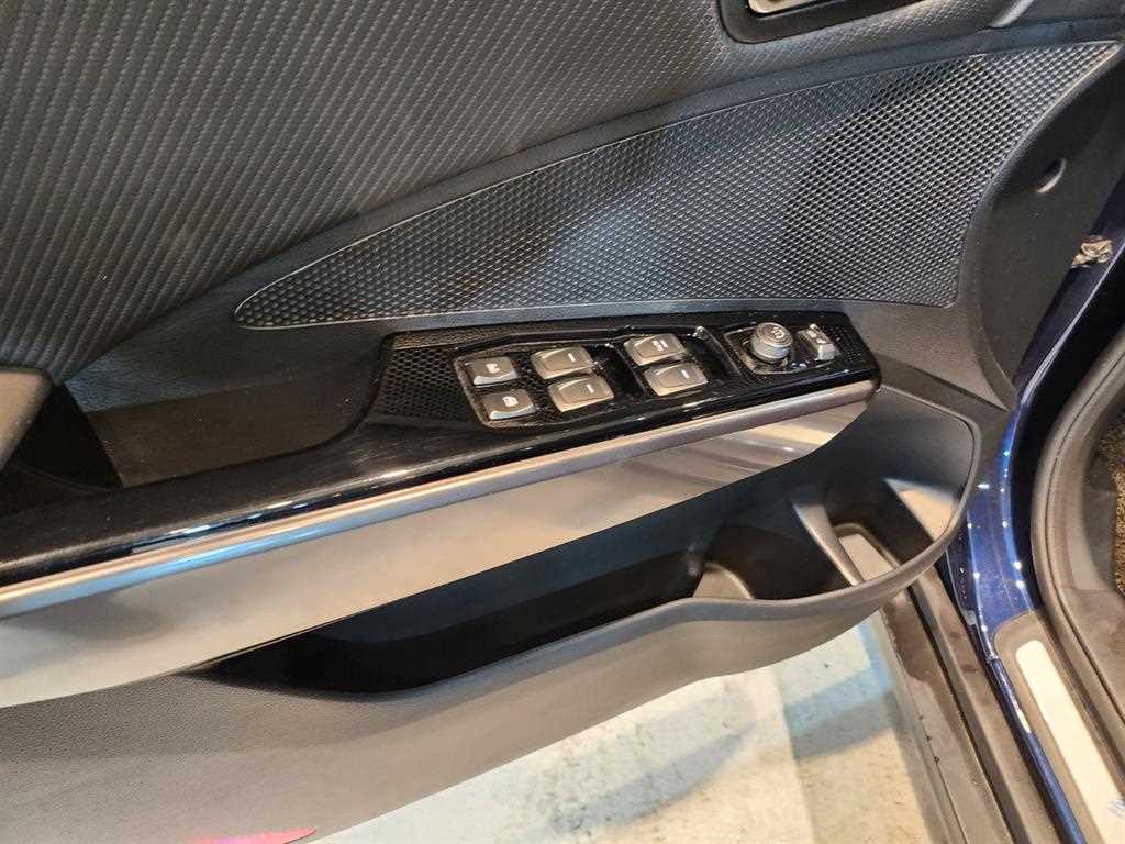 Ssangyong Tivoli - Vista 11