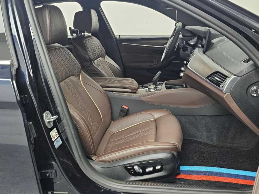 BMW 5 Series - Vista 10