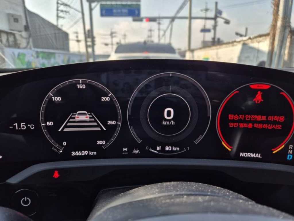 Porsche Taycan - Vista 7