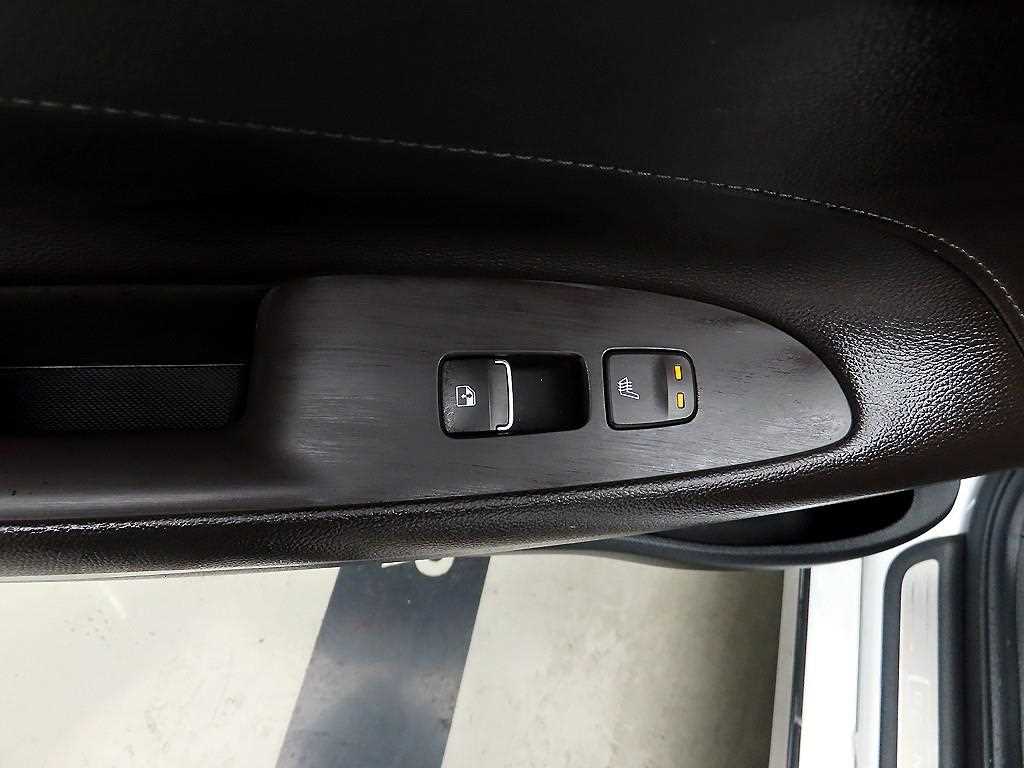 HYUNDAI Grandeur - Vista 12