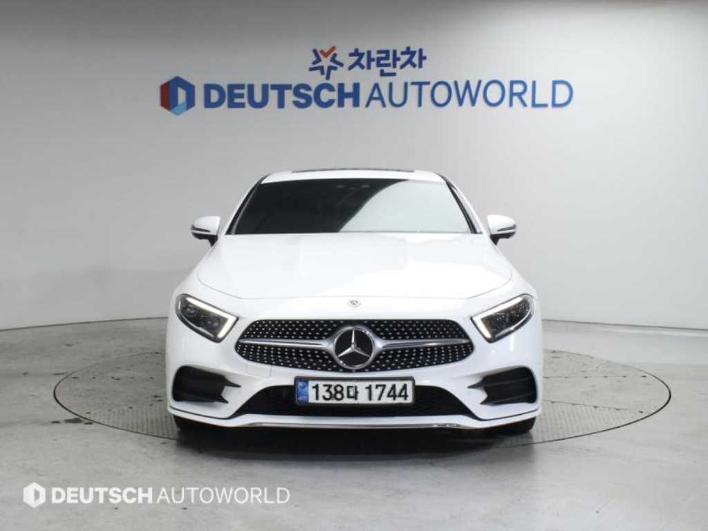 Mercedes Benz CLS Class - Vista 3