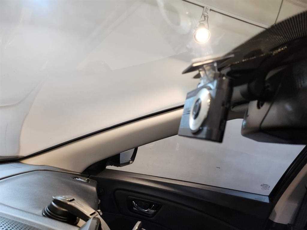 Ssangyong Tivoli 2020 Azul - Importación desde Corea - HF Imports Iquique - Foto 17