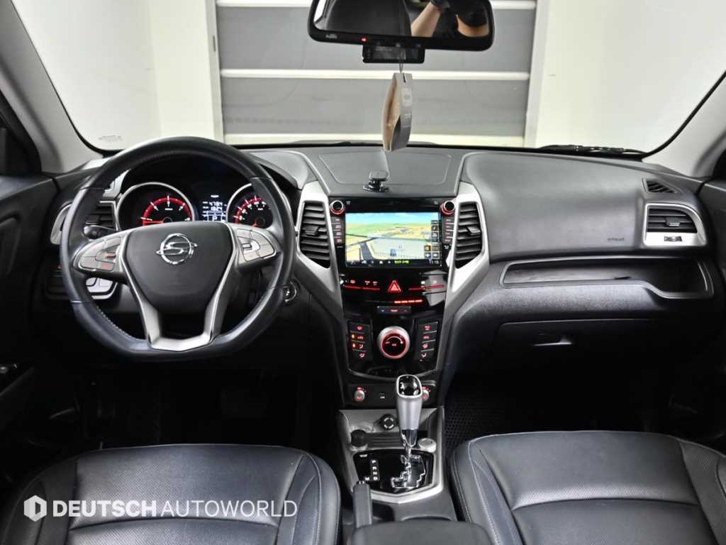 Ssangyong Tivoli - Vista 7