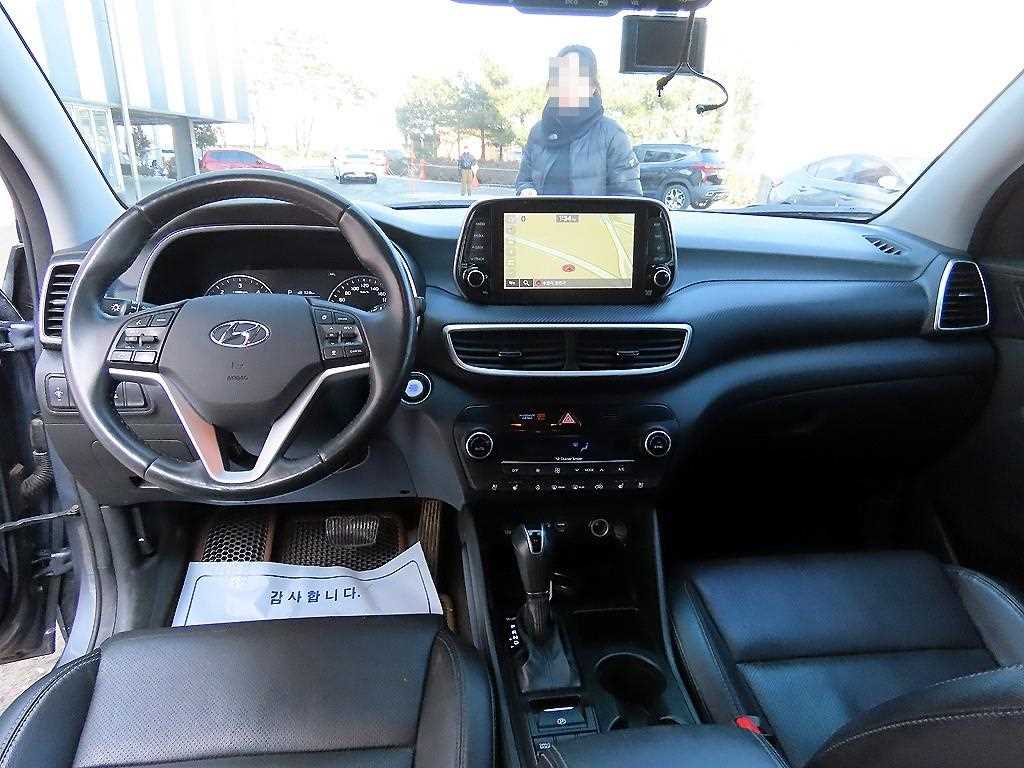 HYUNDAI Tucson - Vista 7