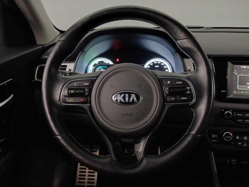 KIA Niro 2018 Blanco - Importación desde Corea - HF Imports Iquique - Foto 17
