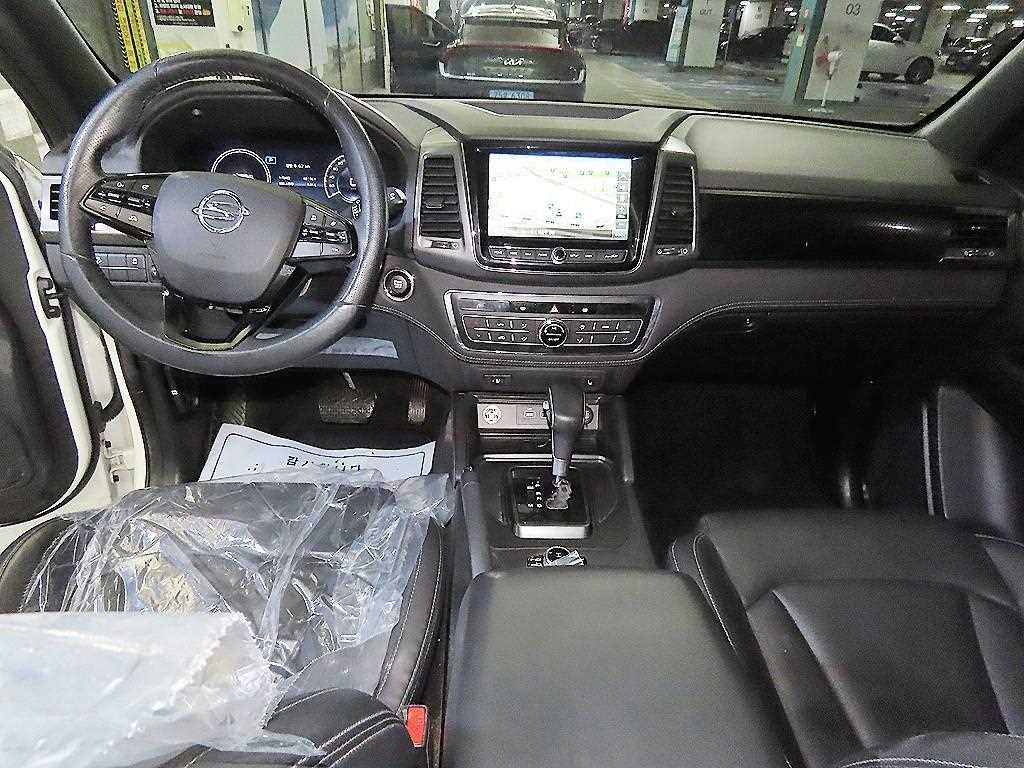 Ssangyong Rexton - Vista 10