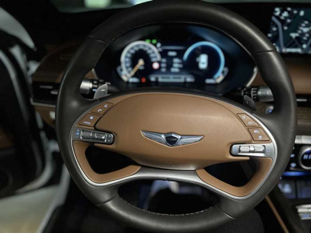 Genesis G80 - Vista 6