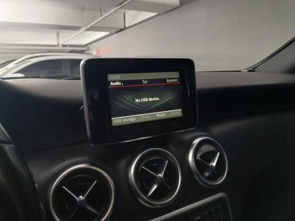 Mercedes Benz A Class - Vista 11