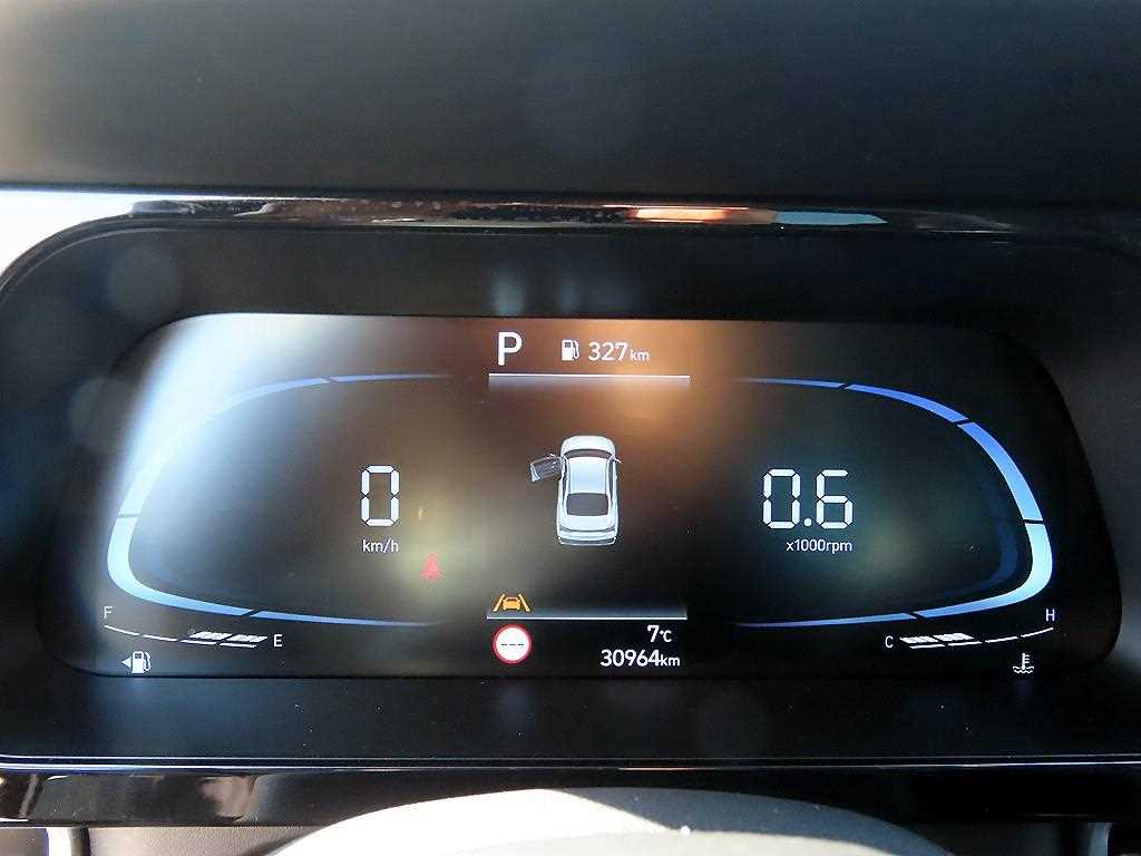 HYUNDAI Avante - Vista 8