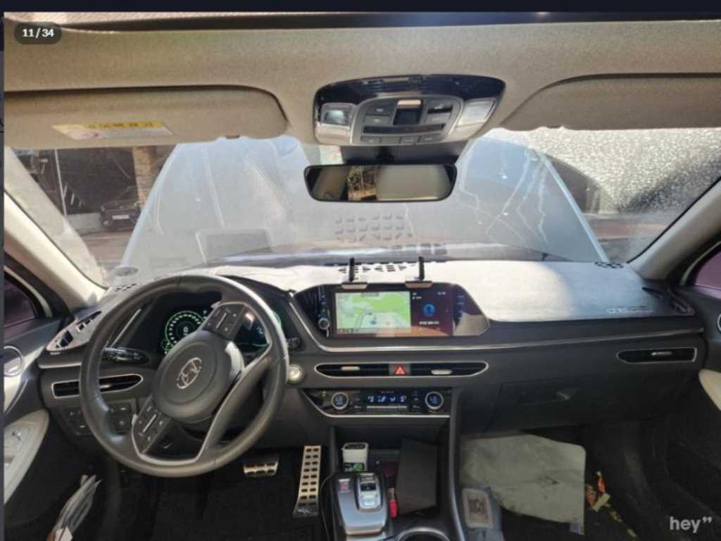 HYUNDAI Sonata - Vista 6