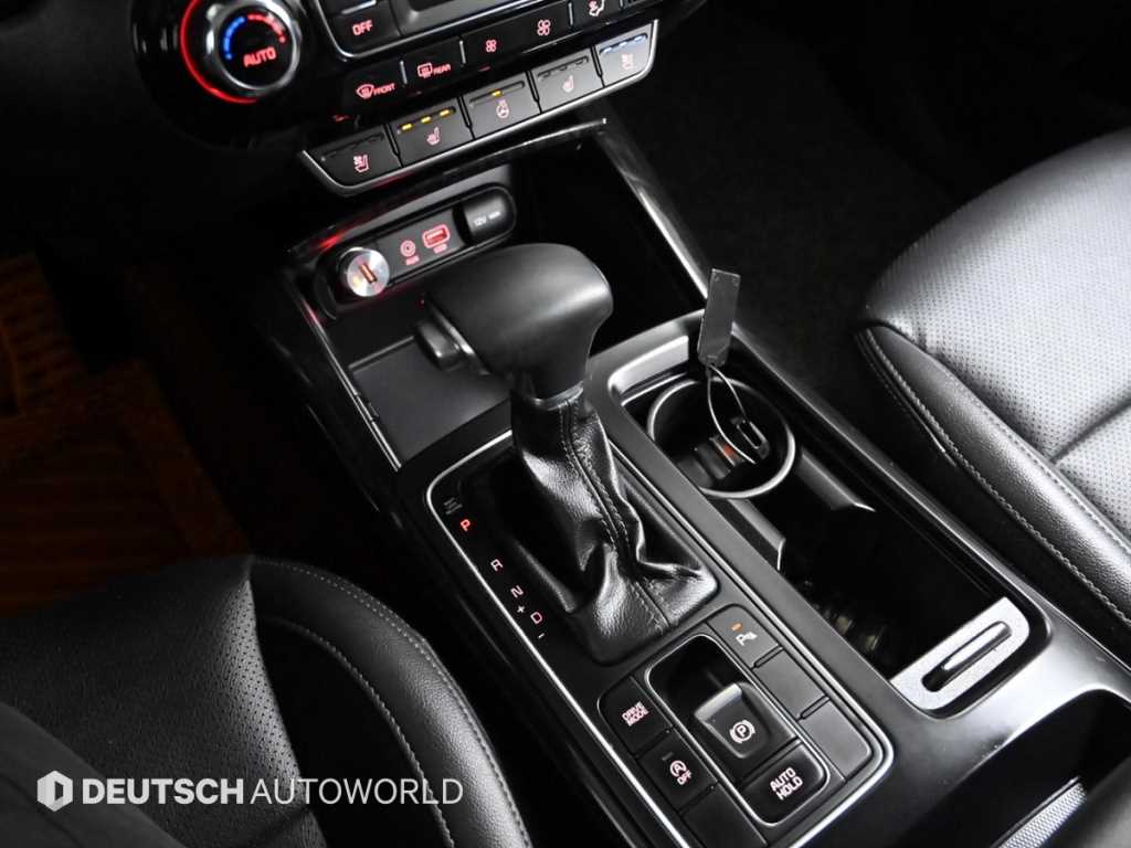 KIA Sorento - Vista 9