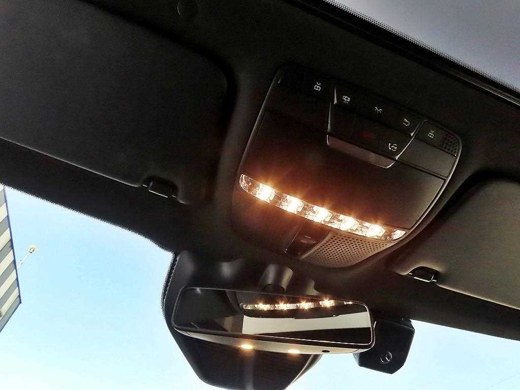 Mercedes Benz GLC Class 2020 Blanco - Importación desde Corea - HF Imports Iquique - Foto 15