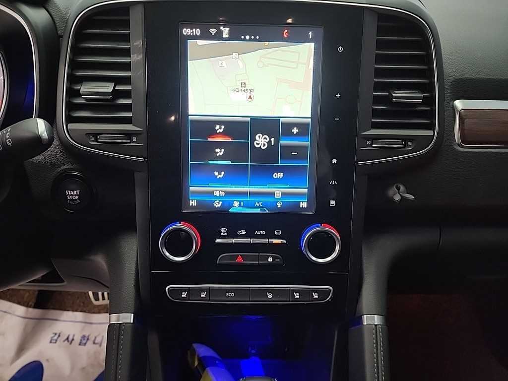 SAMSUNG QM6 - Vista 10