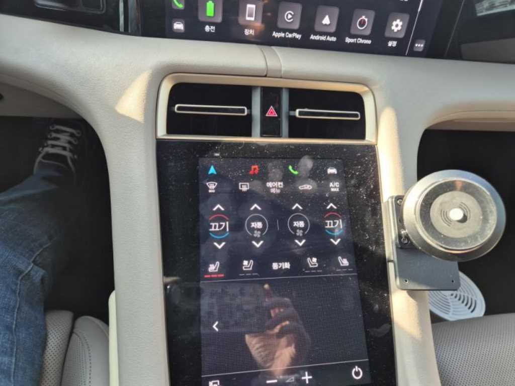 Porsche Taycan - Vista 10