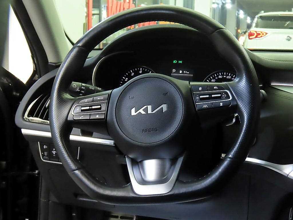 KIA Stinger - Vista 8