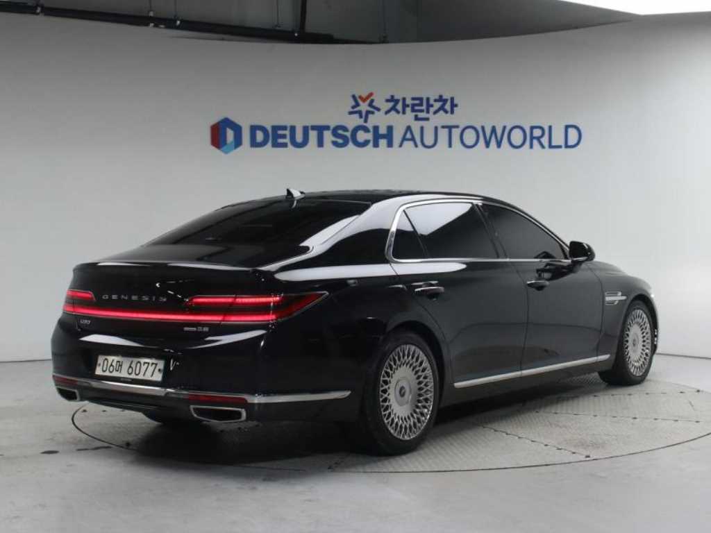 Genesis G90 - Vista 2