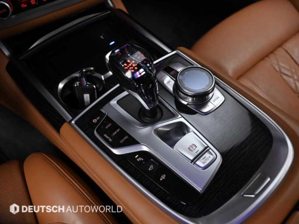 BMW 7 Series - Vista 9