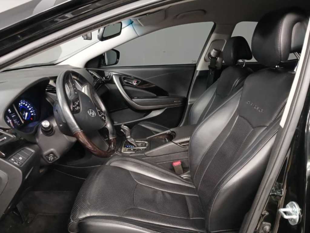 HYUNDAI Grandeur - Vista 7