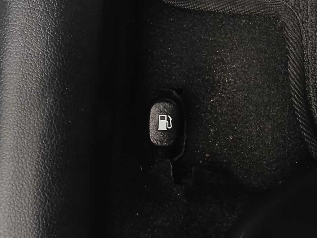 HYUNDAI Veloster - Vista 9