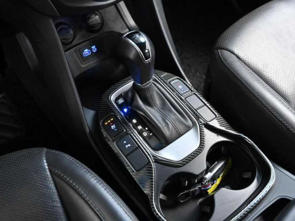 HYUNDAI Maxcruz - Vista 9