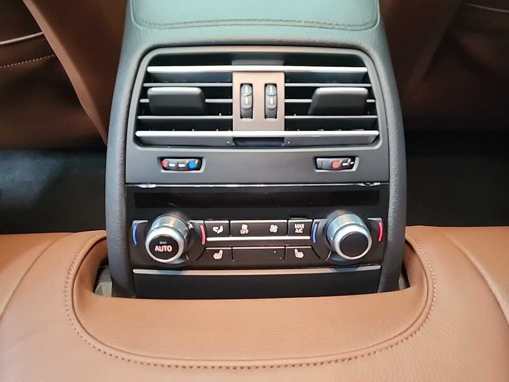 BMW 6 series 2018 Azul - Importación desde Corea - HF Imports Iquique - Foto 14