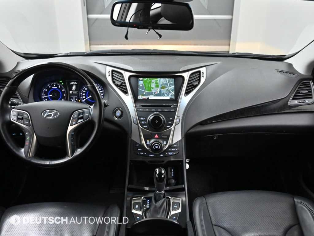 HYUNDAI Grandeur - Vista 7