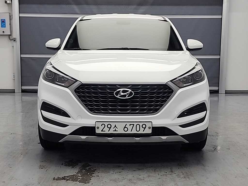 HYUNDAI Tucson - Vista 2