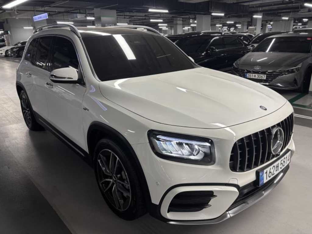 Mercedes Benz GLB Class - Vista 3