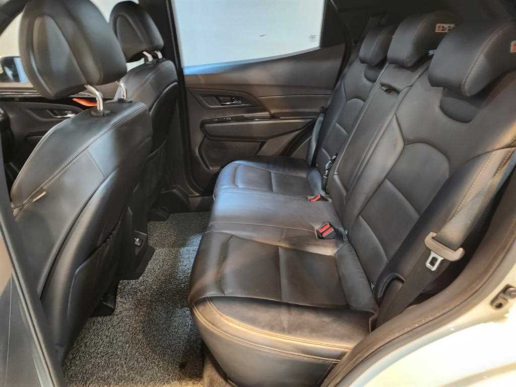 Ssangyong Korando - Vista 7